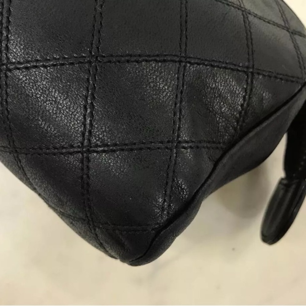 CHANEL Matelasse Pouch/Clutch
Leather Black Authentic with COA - Picture 5 of 10